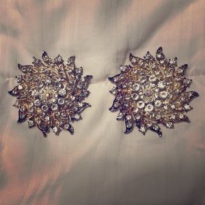 Set of two brooch